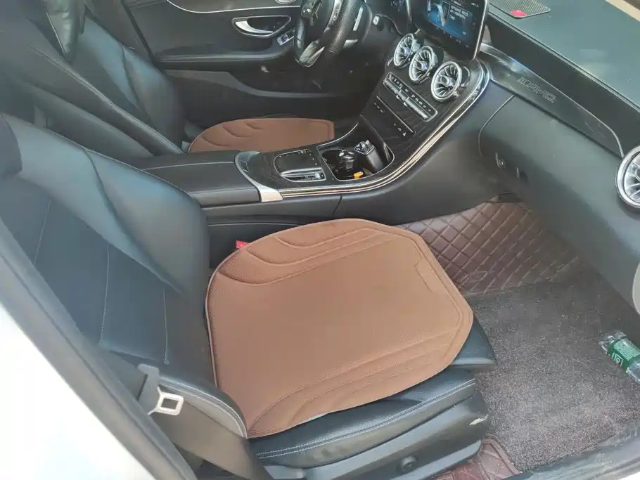 Mercedes-Benz C-Class — миниатюра 8