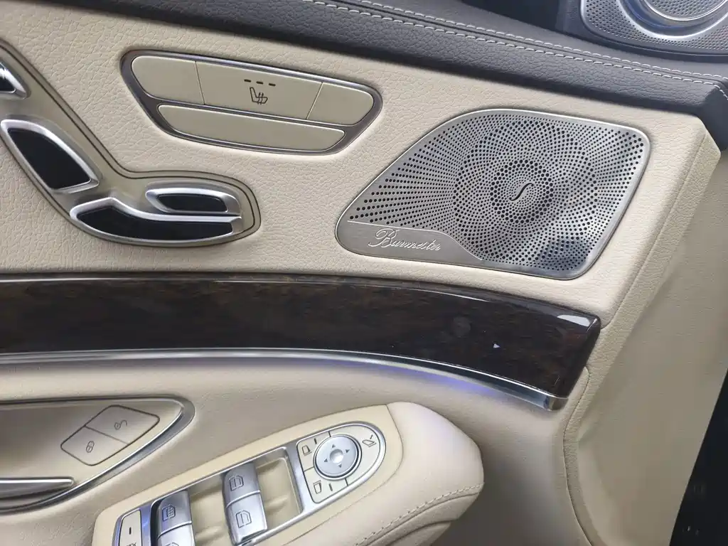 Mercedes-Benz S-Class — миниатюра 6
