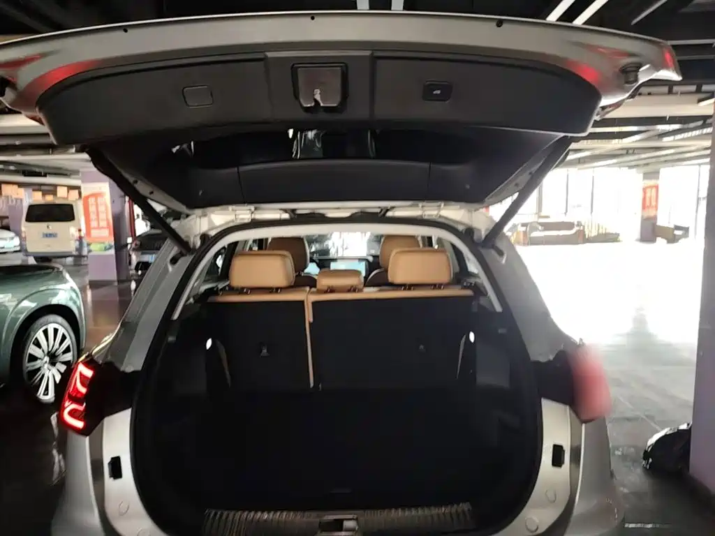 Hongqi Hongqi HS5 — миниатюра 19
