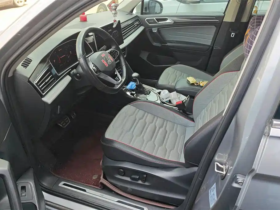 Volkswagen Tiguan L L 2022 330TSI AT R-Line Flagship