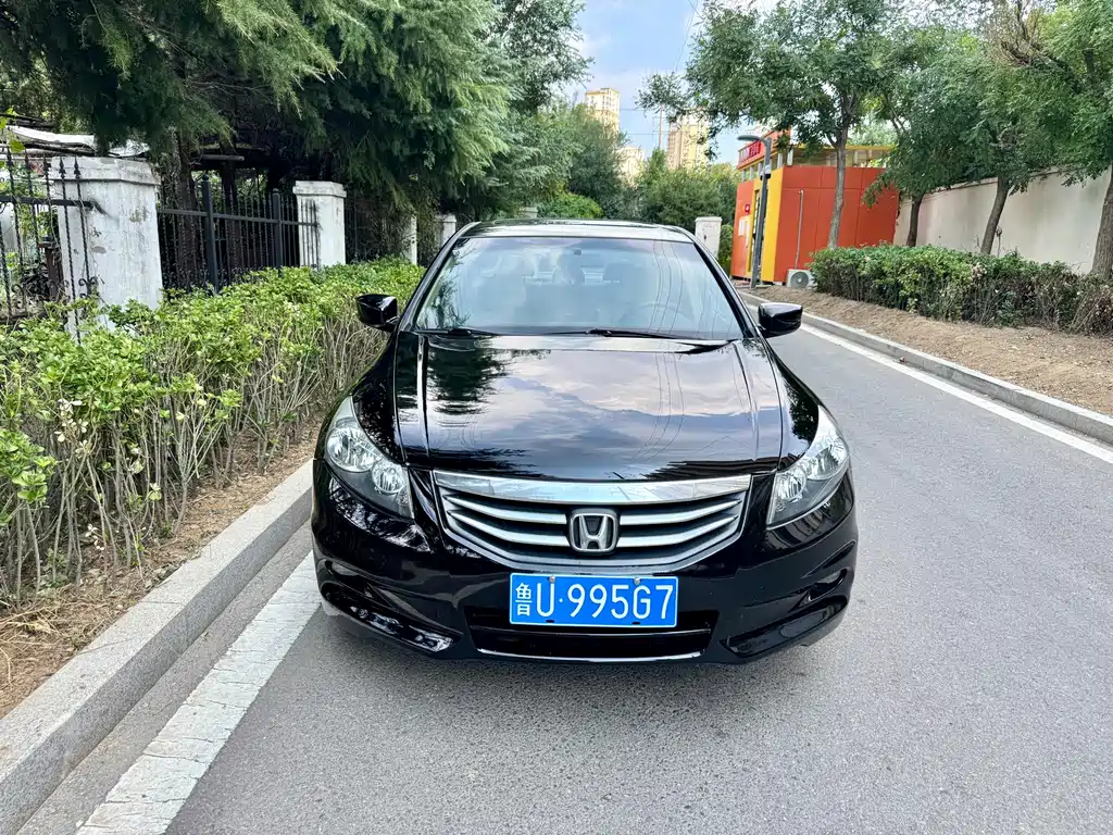 Honda Accord — миниатюра 4