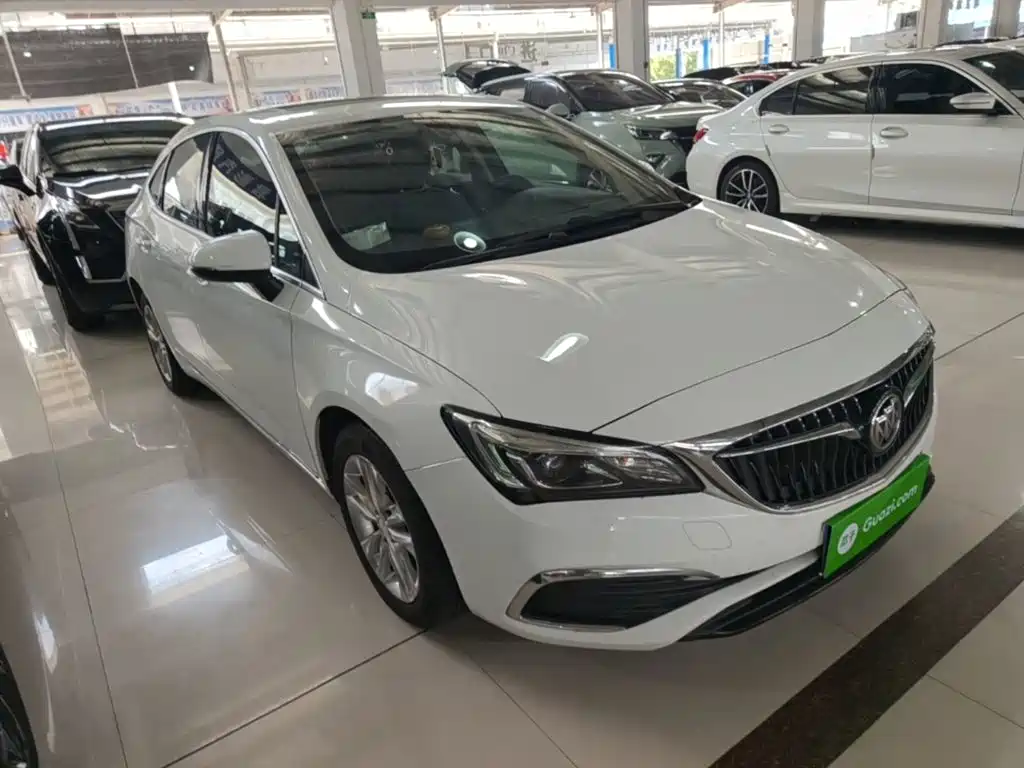 Buick Verano — миниатюра 4
