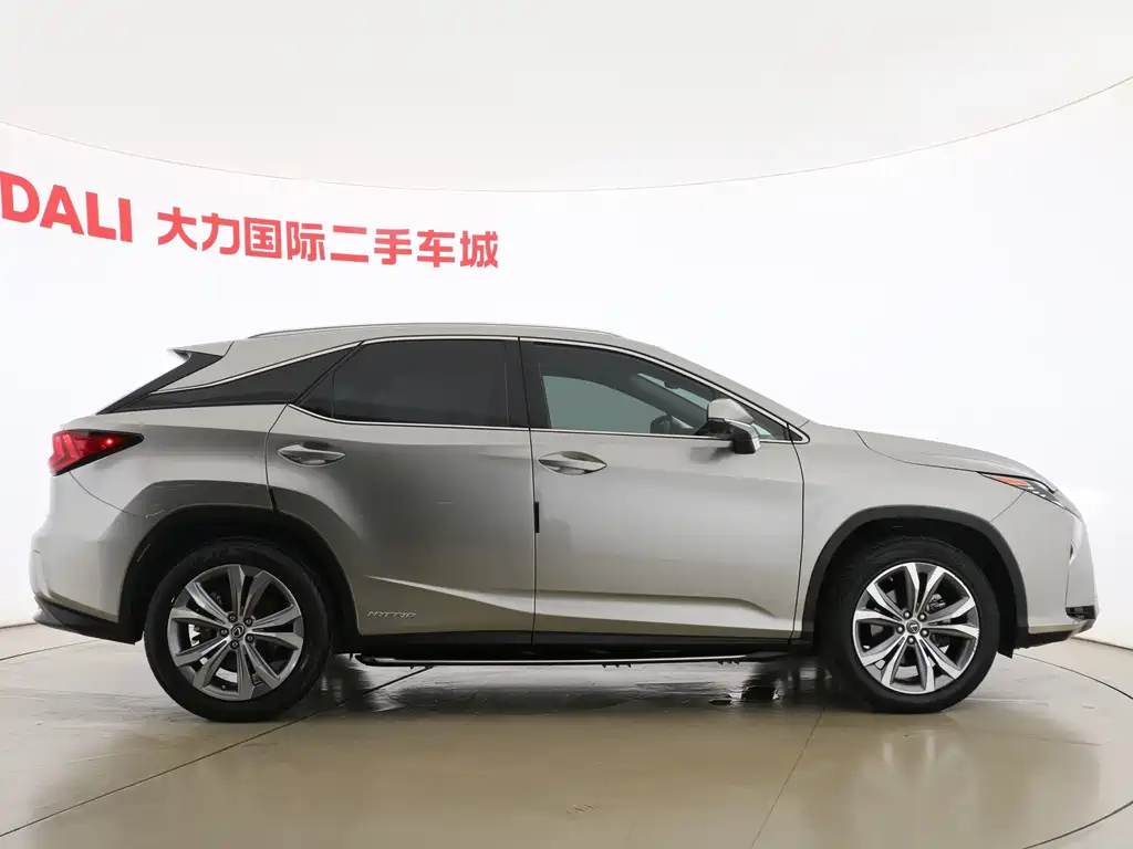 Lexus RX — миниатюра 8