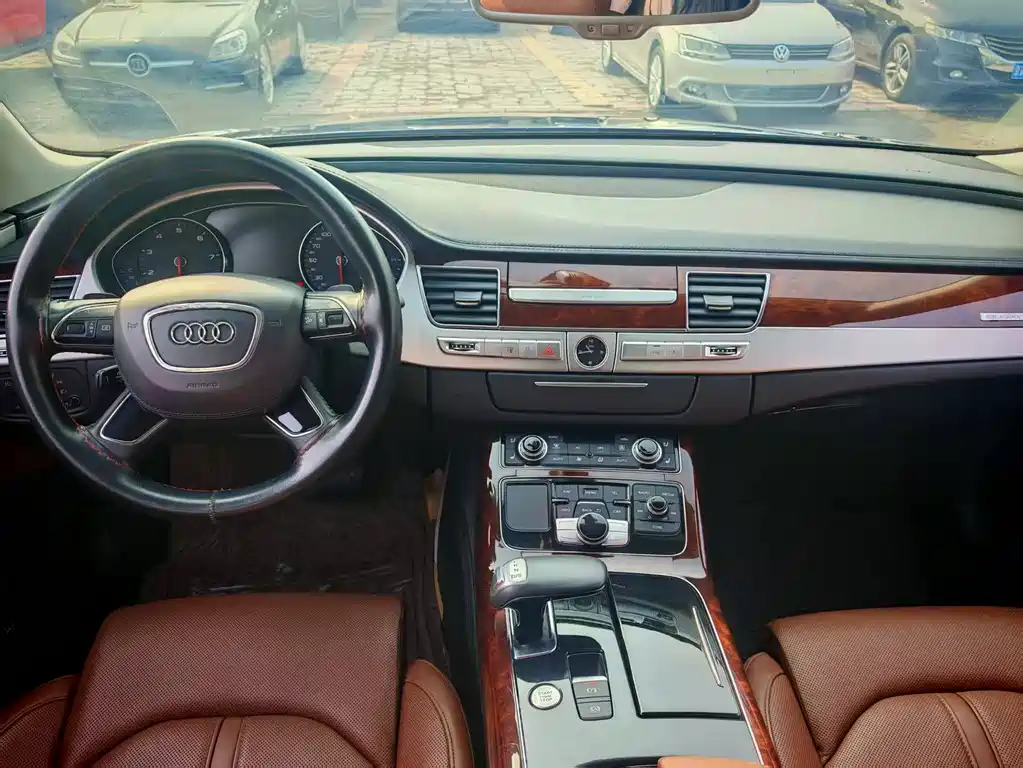 Audi A8 2012 A8L 45 TFSI quattro Comfort