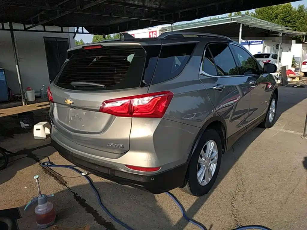 Chevrolet Equinox — миниатюра 7