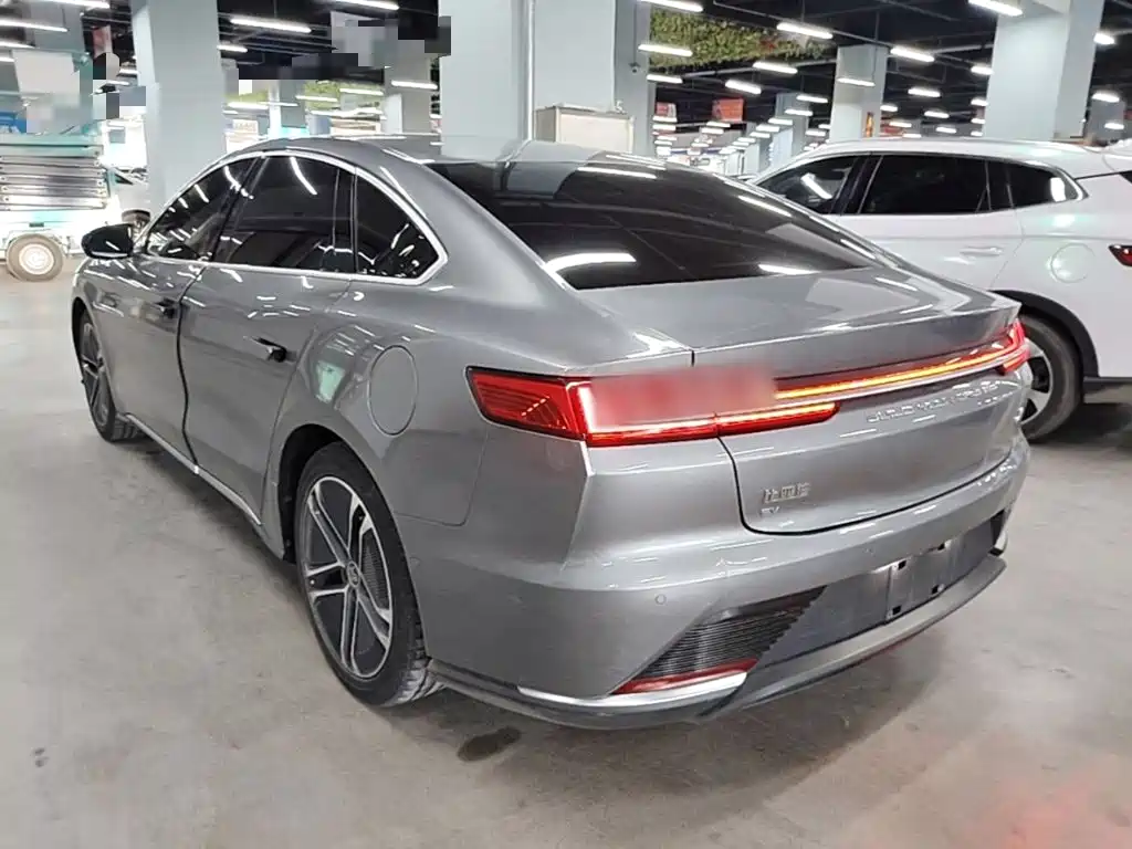 BYD Han — миниатюра 5