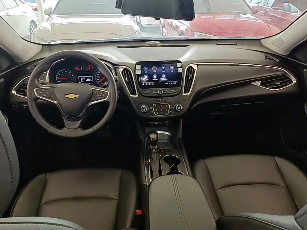 Chevrolet Malibu XL — миниатюра 10