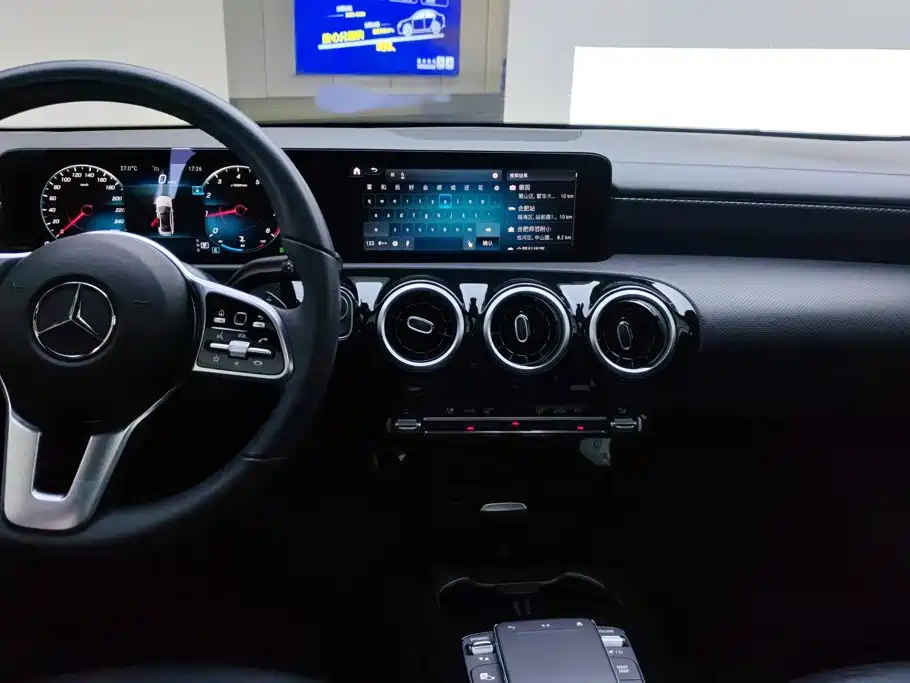 Mercedes-Benz A-Class — миниатюра 13