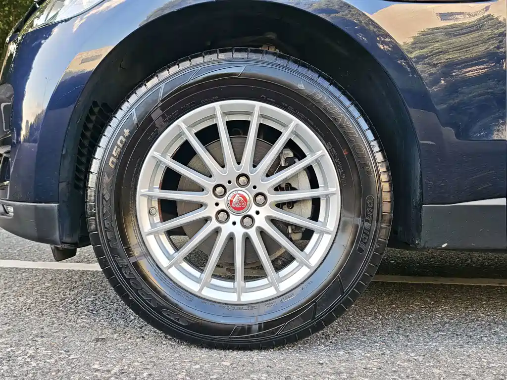 Jaguar F-PACE — миниатюра 25