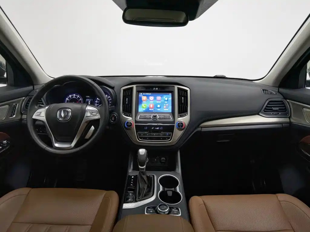 Changan CS95 — миниатюра 5
