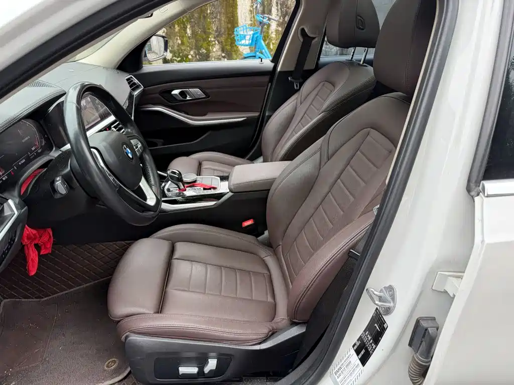 BMW 3 Series — миниатюра 8