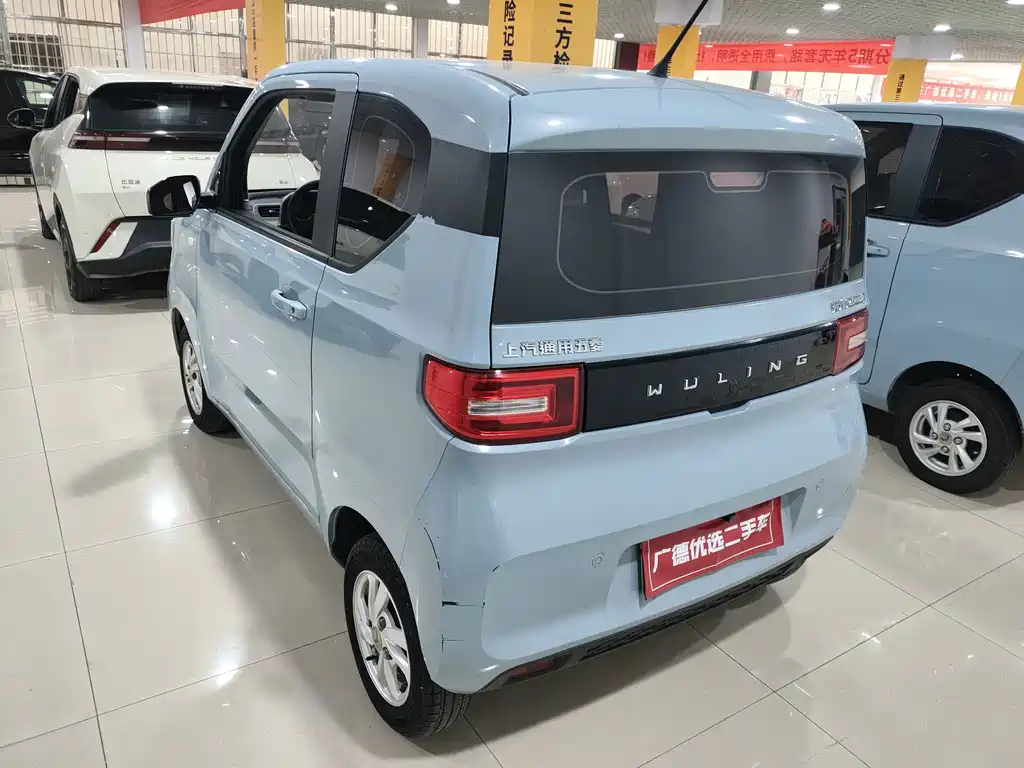 Wuling MINIEV — миниатюра 7