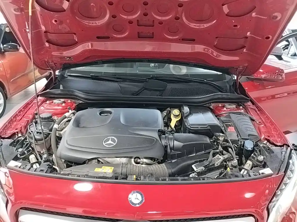 Mercedes-Benz GLA — миниатюра 20