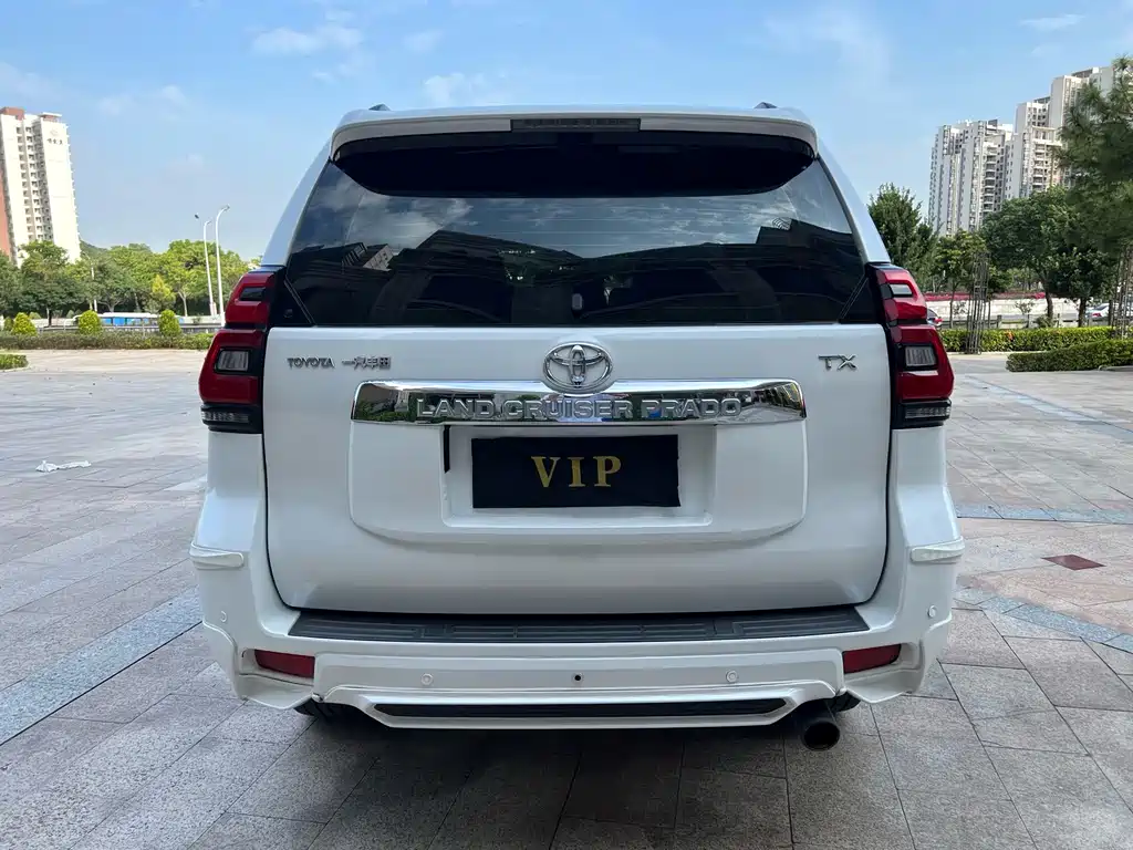 Toyota Prado — миниатюра 14