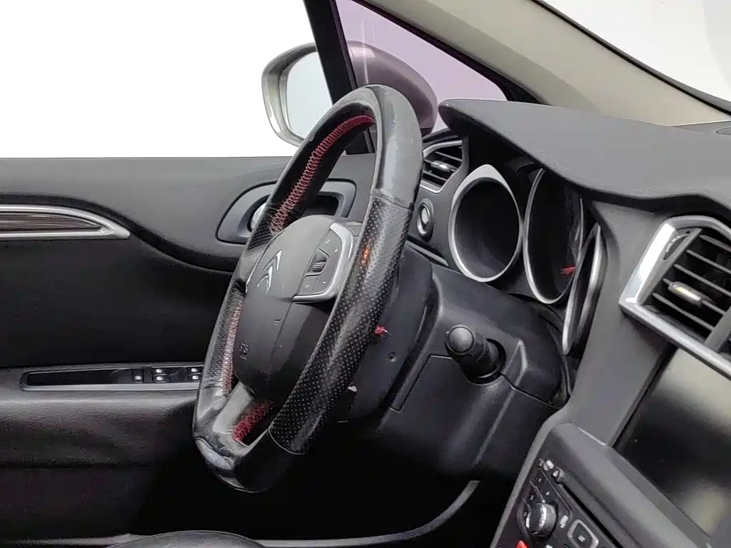 Citroen C4L — миниатюра 22