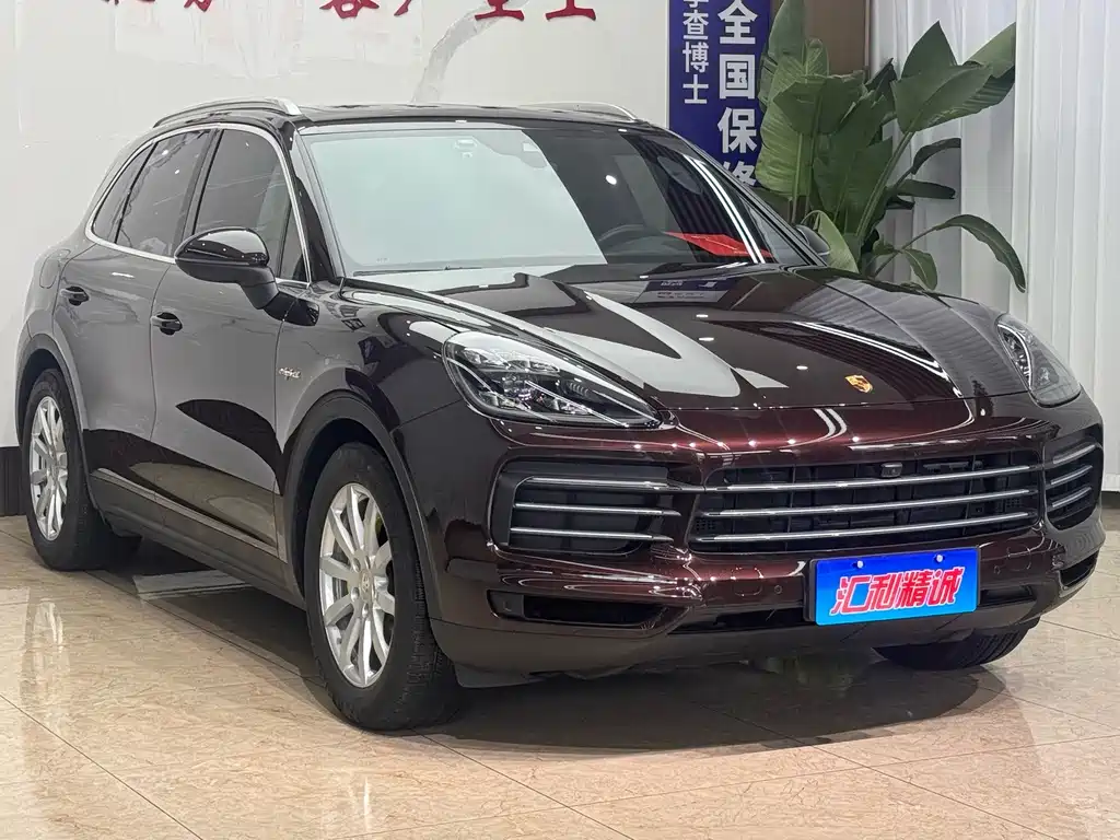 Porsche Cayenne Hybrid — миниатюра 3