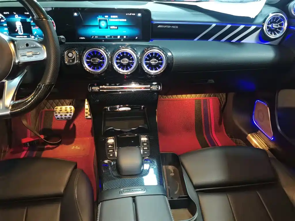 MERCEDES-BENZ  A CLASS