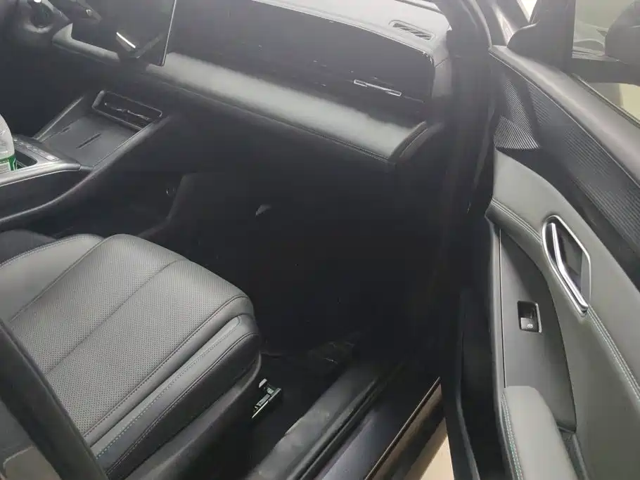 BYD Qin L — миниатюра 8