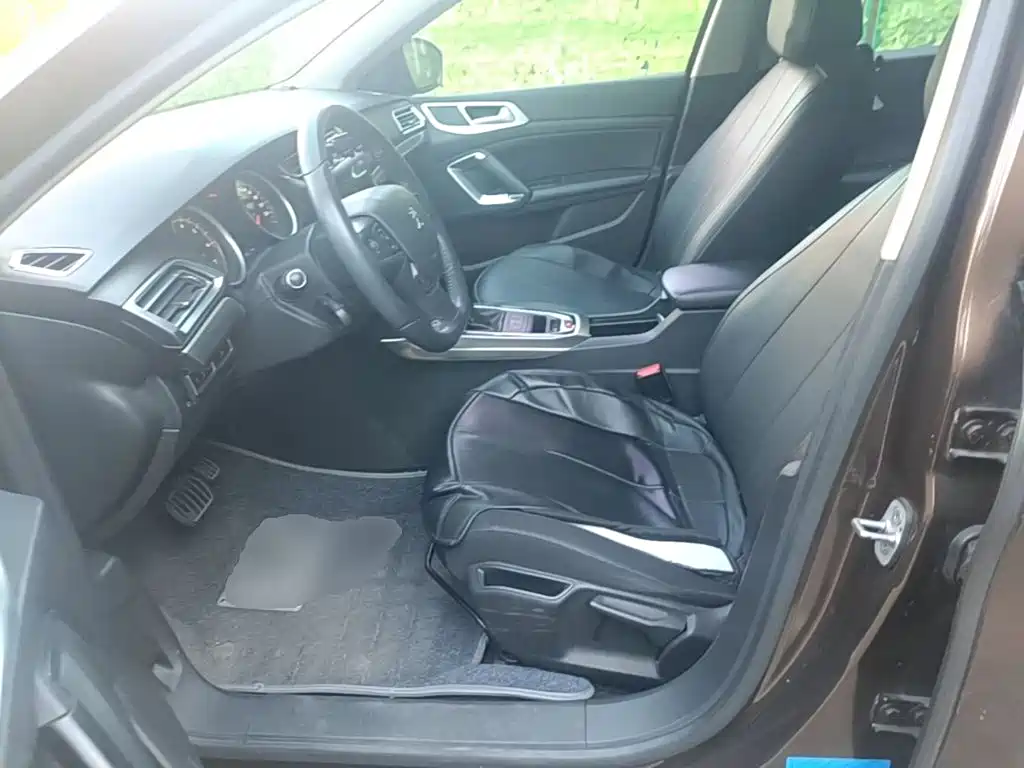 Peugeot 408 — миниатюра 15