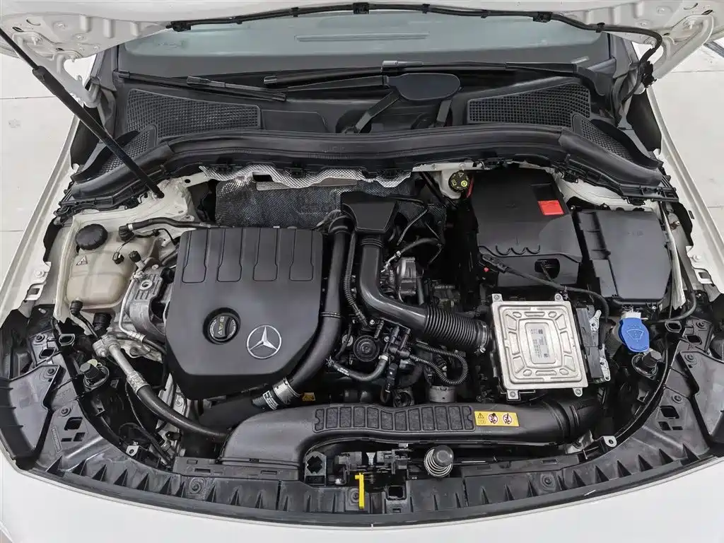 MERCEDES-BENZ B CLASS