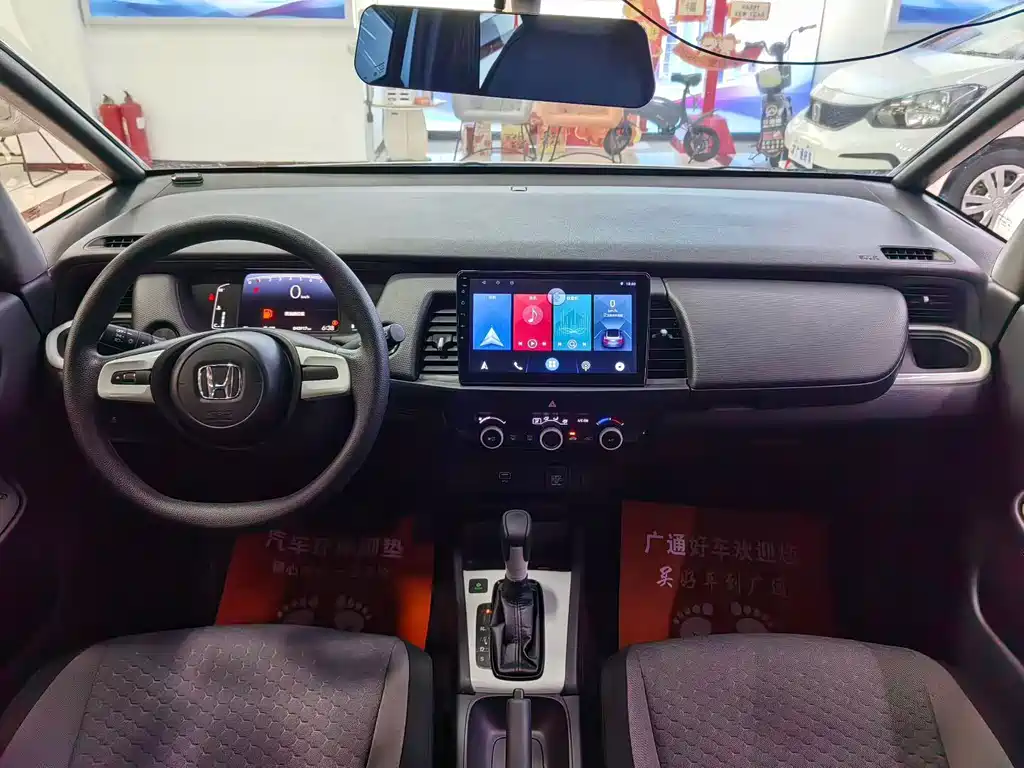 Honda Fit — миниатюра 5