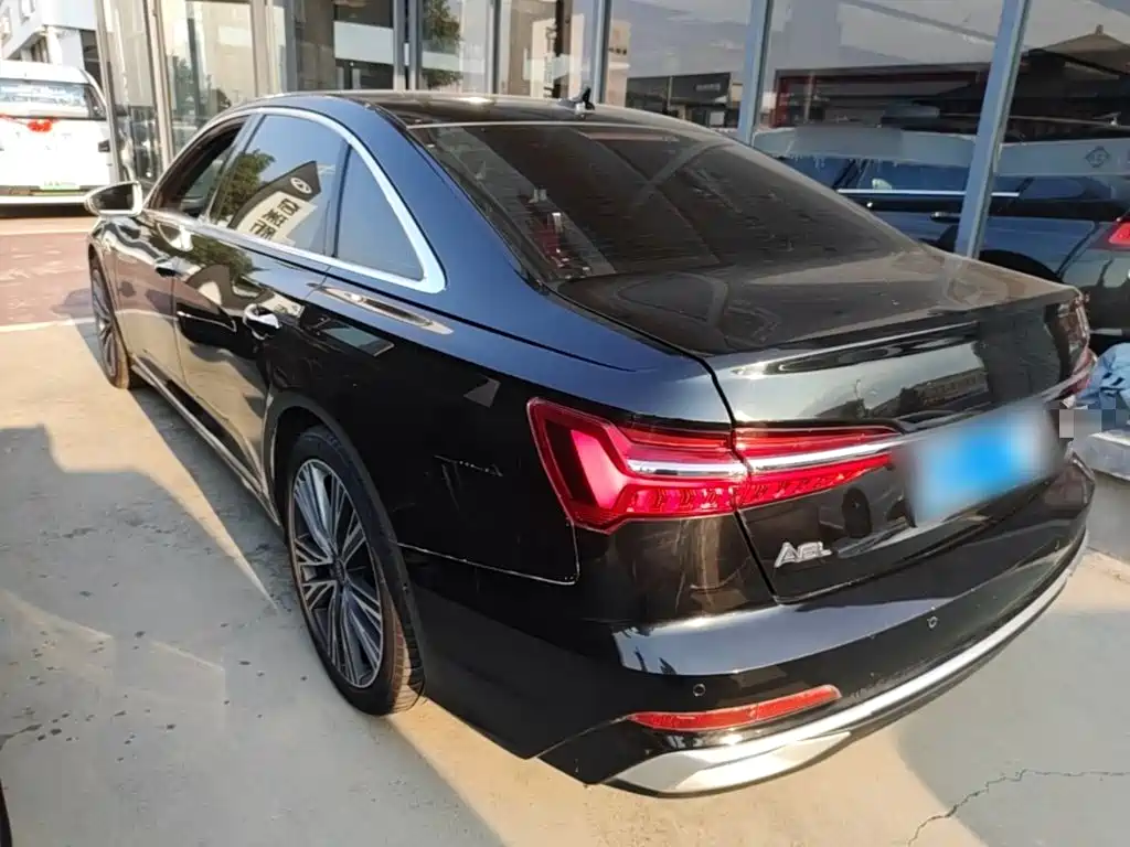 Audi A6L — миниатюра 5