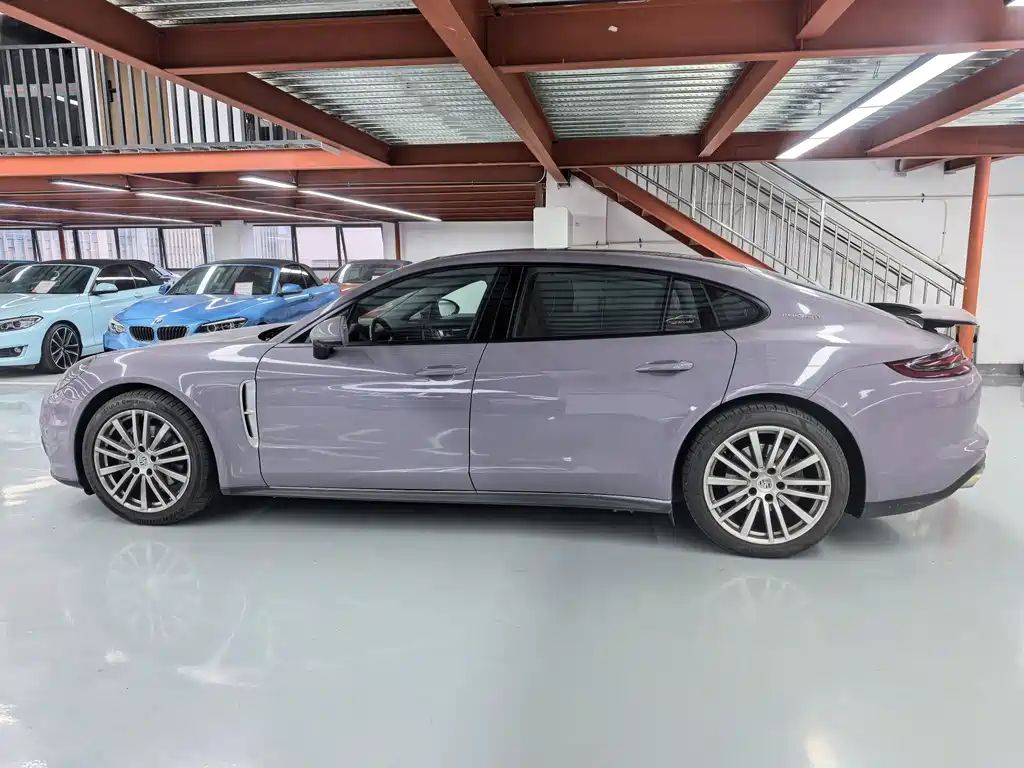 Porsche Panamera — миниатюра 12