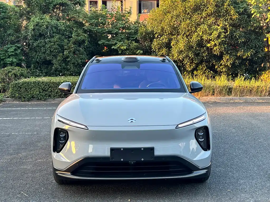 NIO ES6 — миниатюра 2