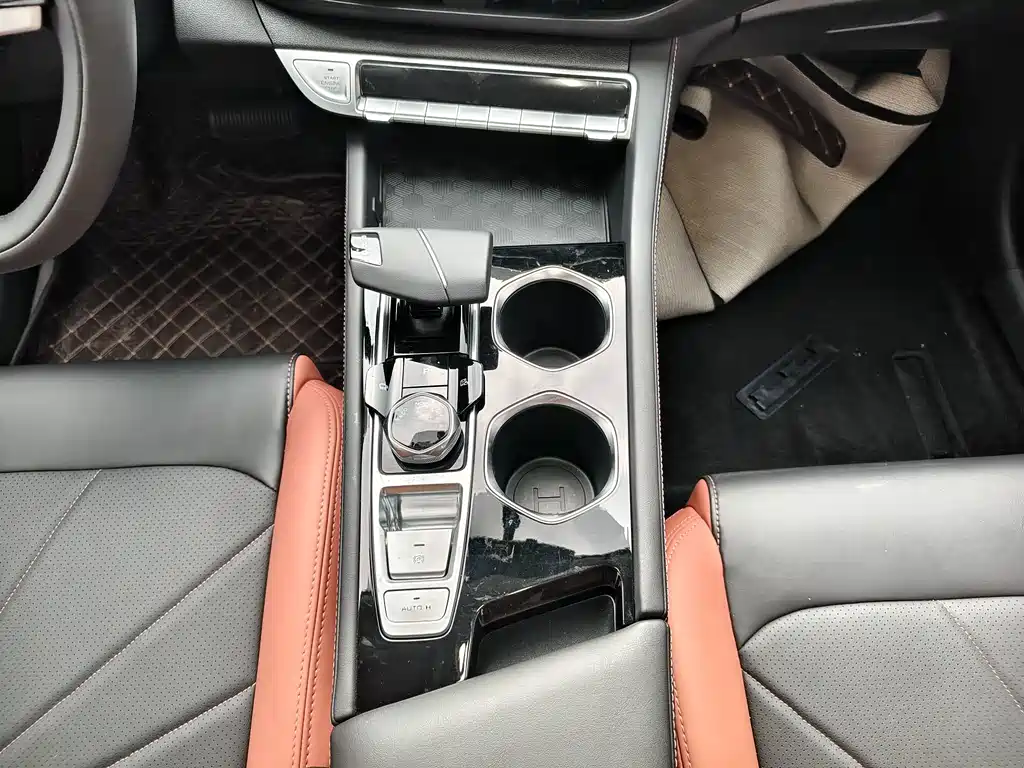 Changan Eado — миниатюра 6
