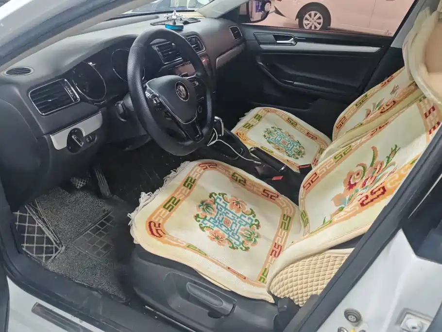 Volkswagen Sagitar — миниатюра 9