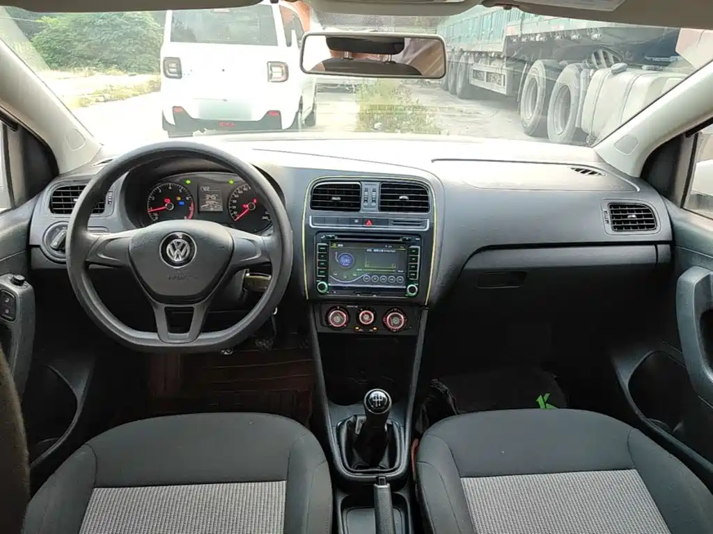 Volkswagen Polo — миниатюра 10