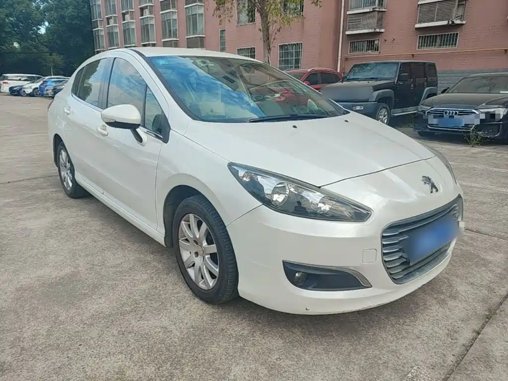 Peugeot 308 — миниатюра 4