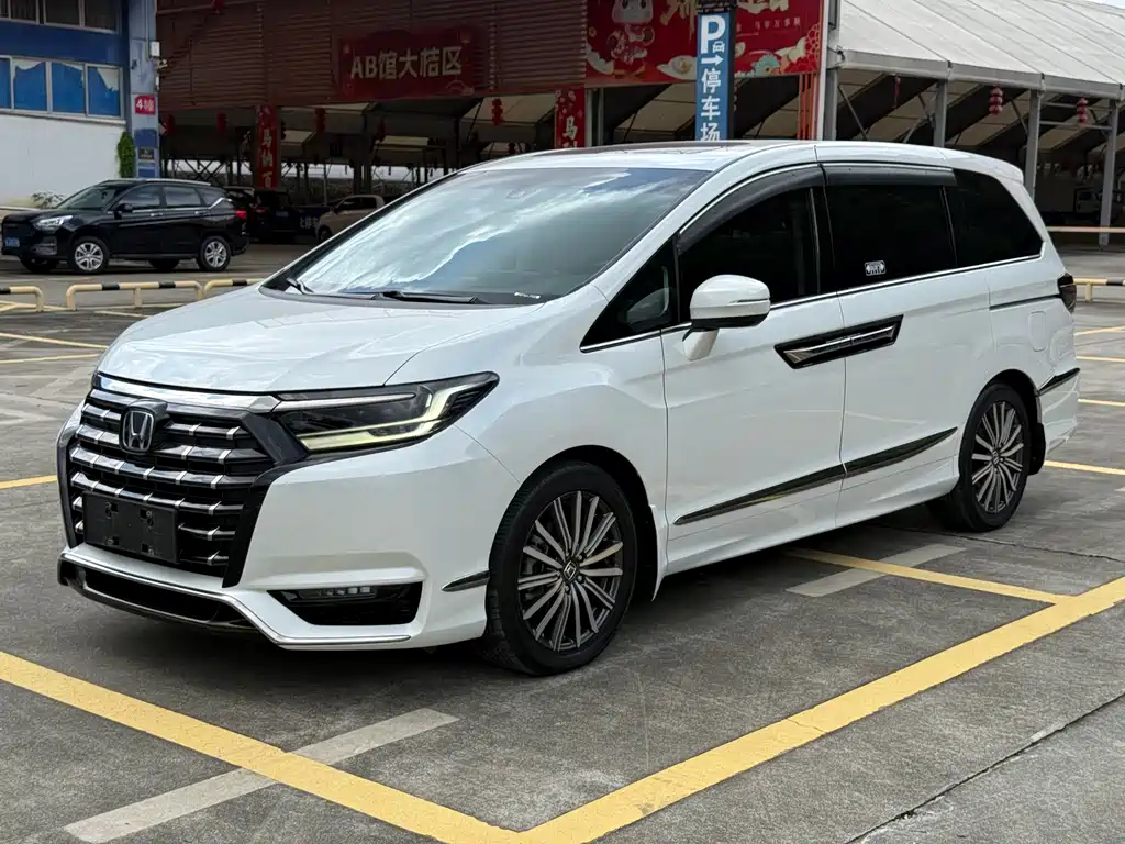 Honda Elysion 2022 2.0L e:HEV Luxury