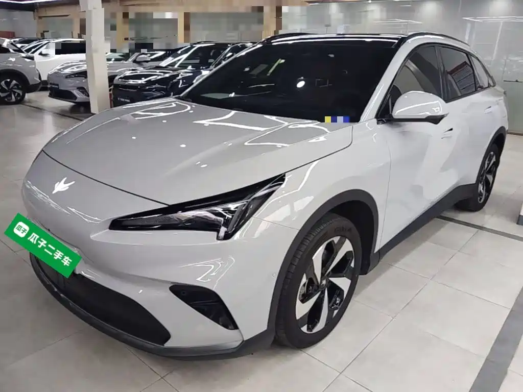 ARCFOX Alpha T5