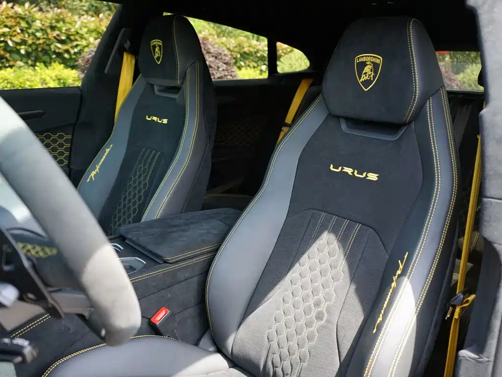 Lamborghini Urus — миниатюра 8