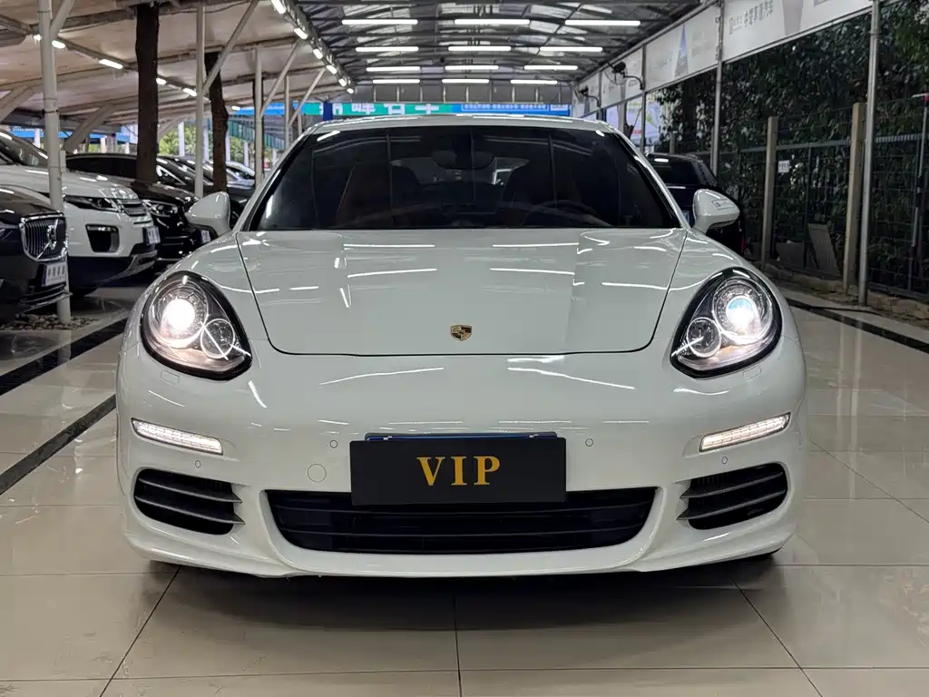 Porsche Panamera — миниатюра 11