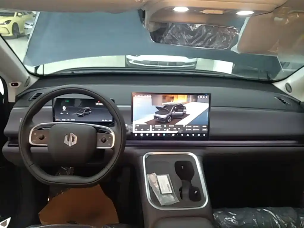 Leapmotor Leapmotor C16 — миниатюра 10