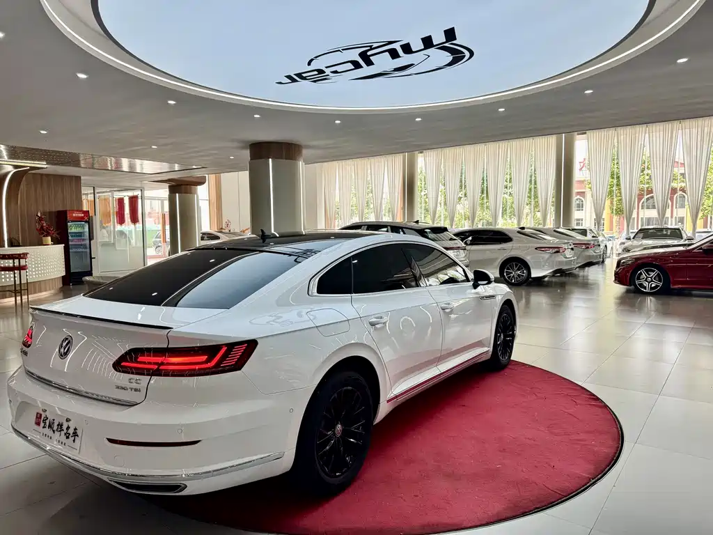 Volkswagen FAW - Passat CC CC 2019 330TSI VI