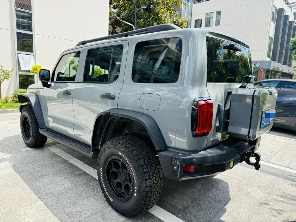 Tank Tank 300 — миниатюра 6