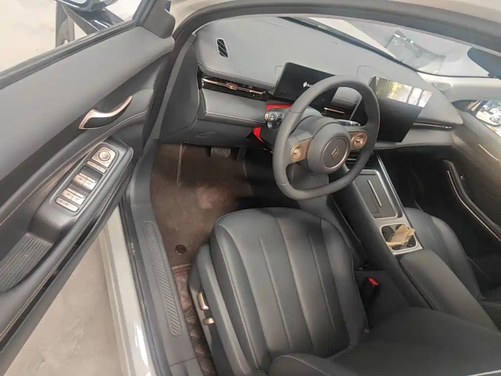 Baojun Yunhai — миниатюра 16