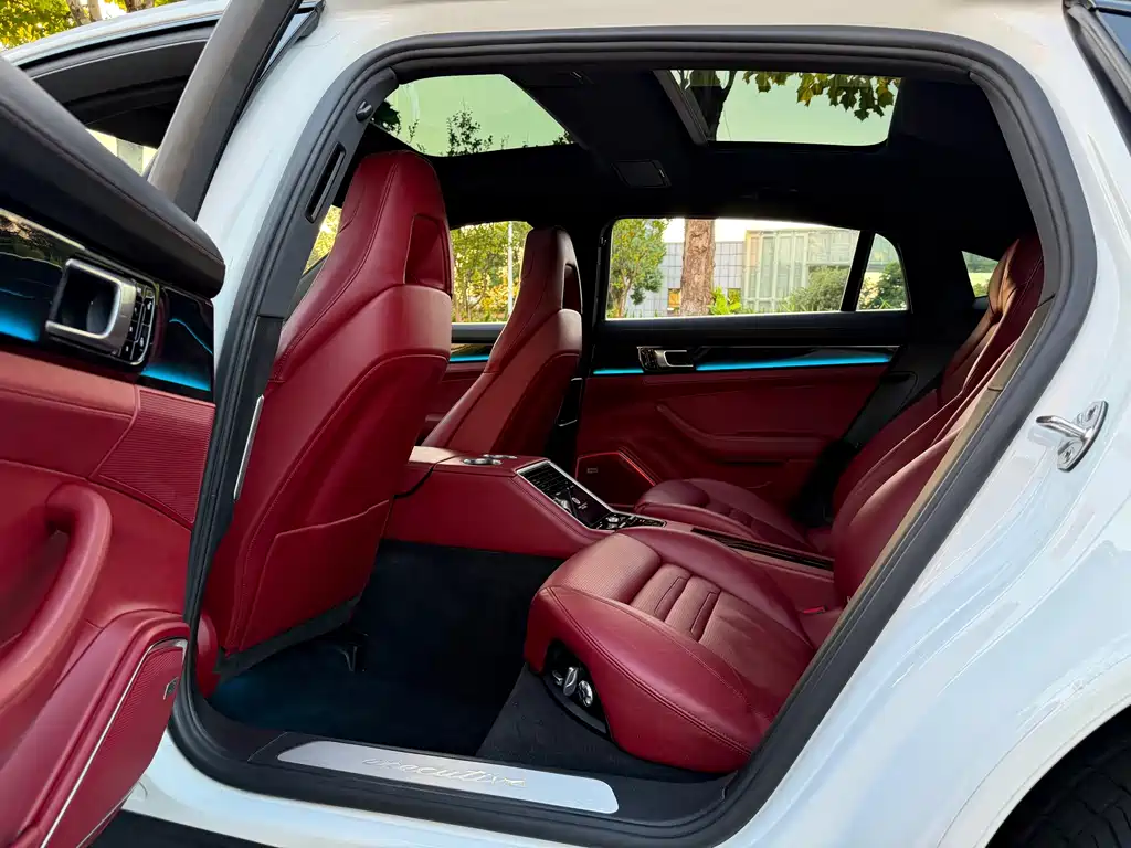 Porsche Panamera Hybrid — миниатюра 9