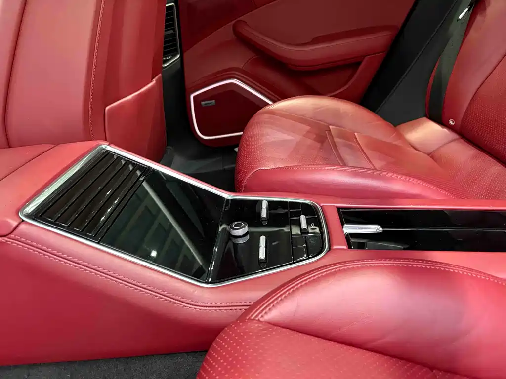 Porsche Panamera — миниатюра 14