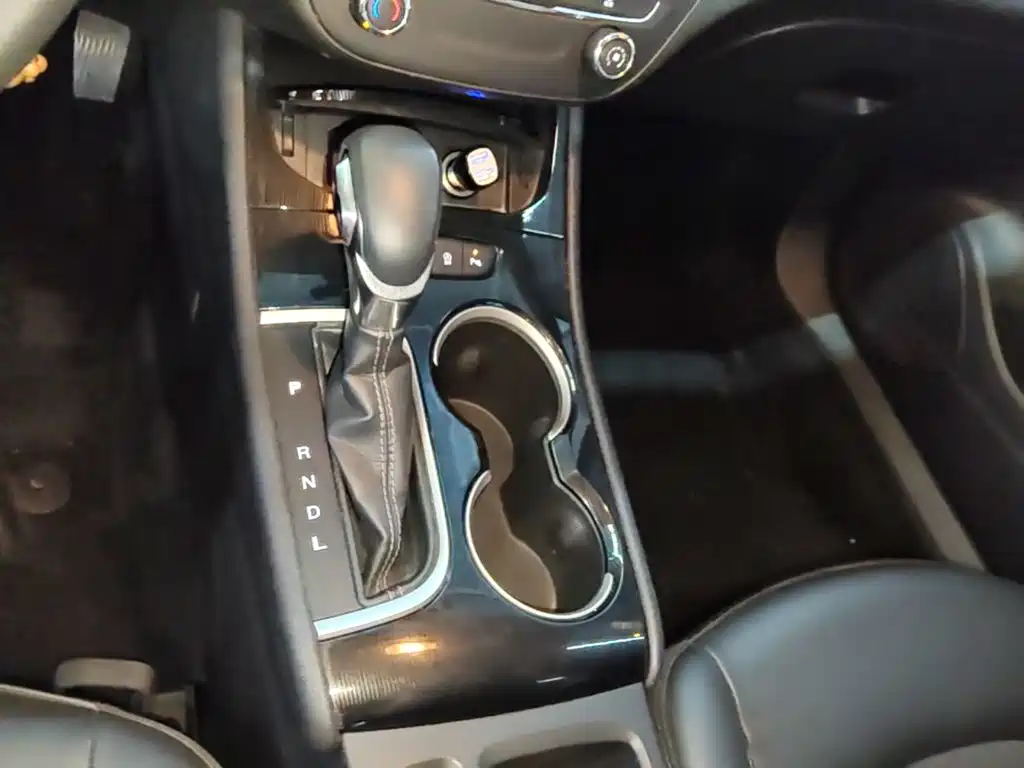 Buick Verano — миниатюра 14
