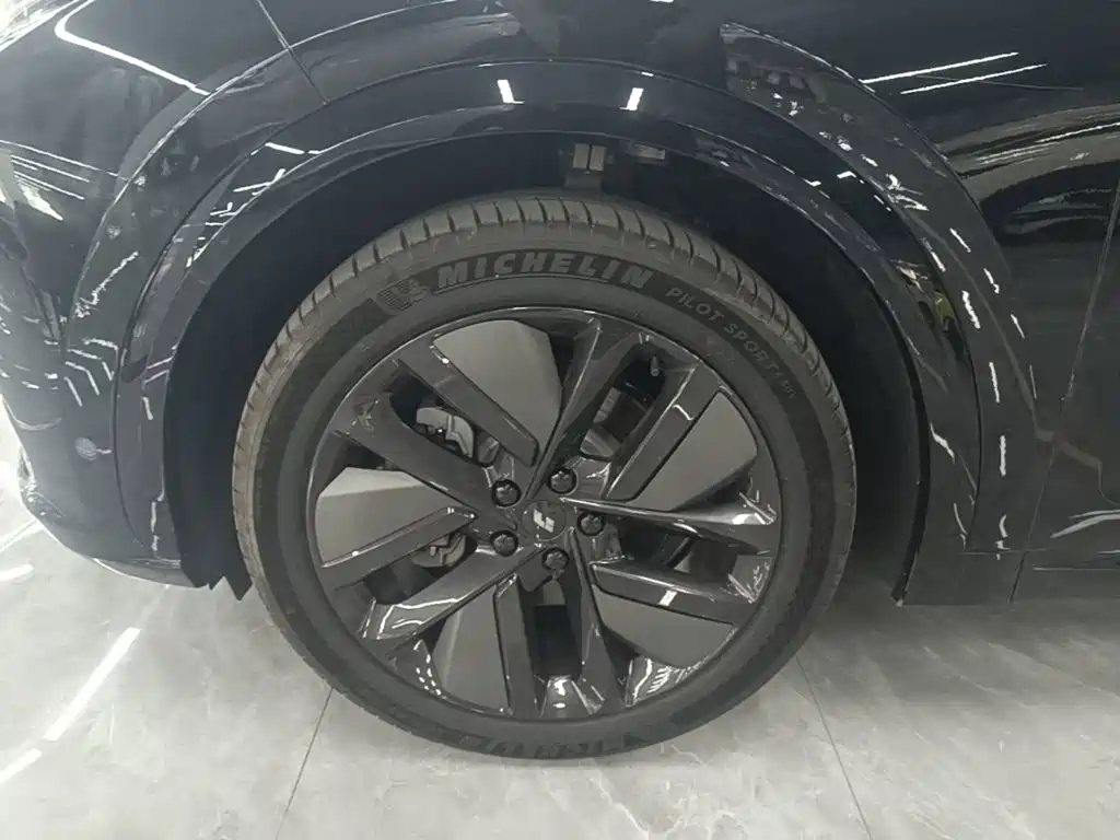Li Auto Li L7 — миниатюра 23