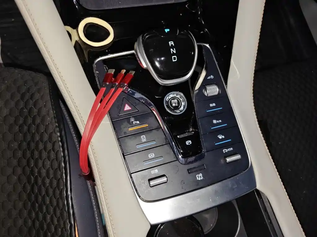 BYD PLUS New Energy — миниатюра 17
