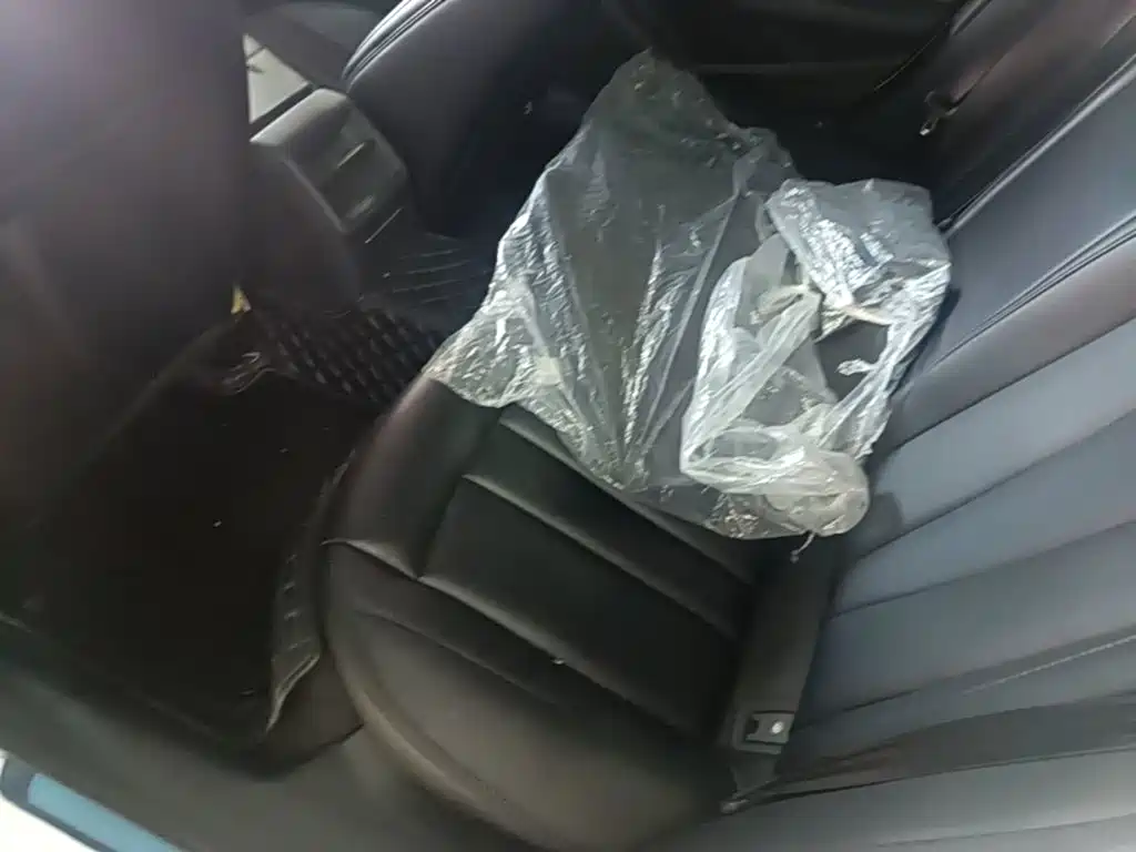 Audi A4L — миниатюра 17