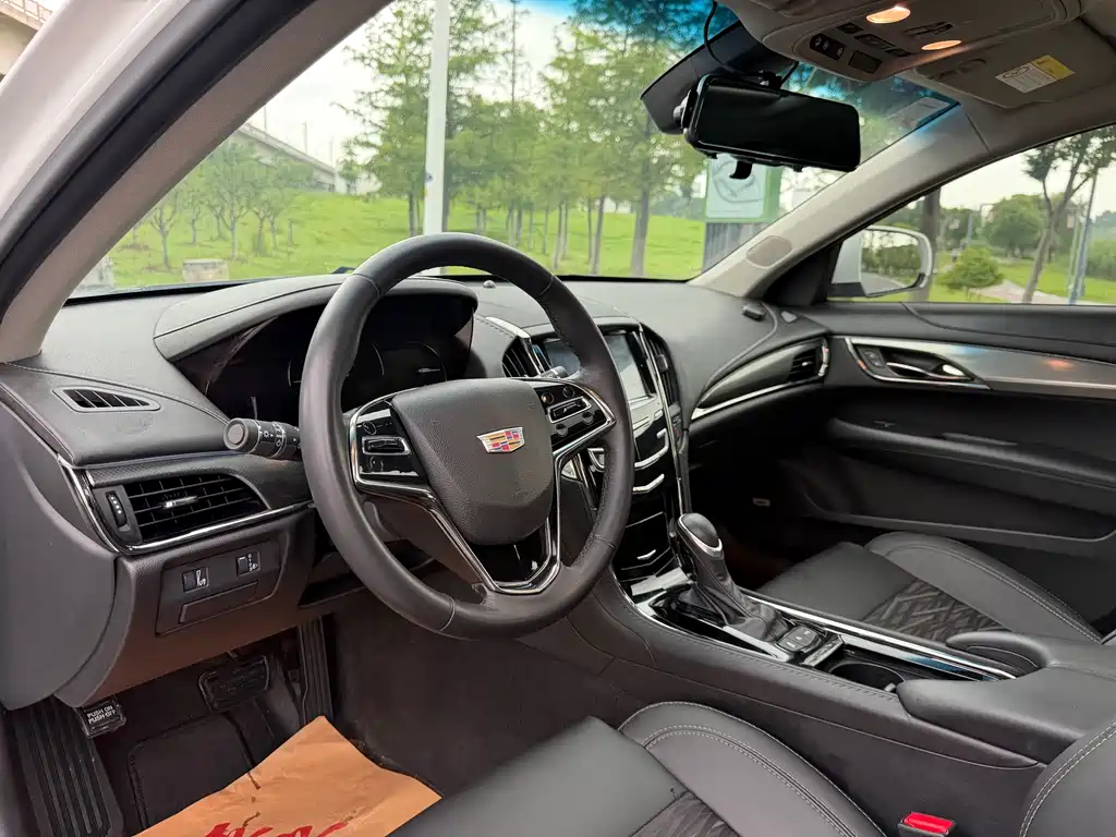 Cadillac ATS-L 2017 28T
