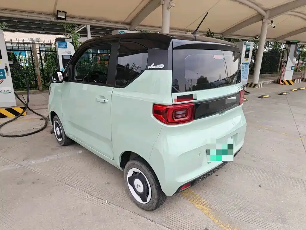 Wuling MINIEV — миниатюра 7