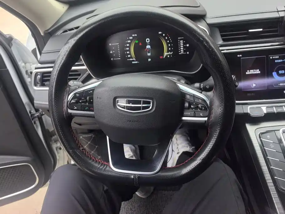 Geely Boyue — миниатюра 15