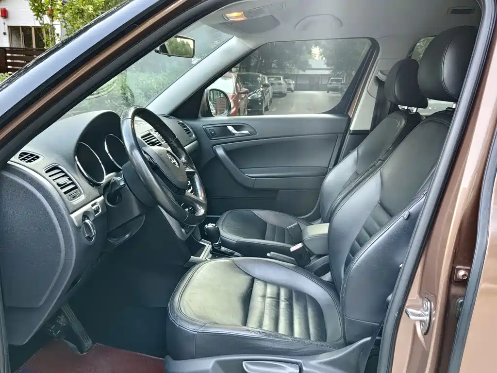 Skoda Yeti — миниатюра 7